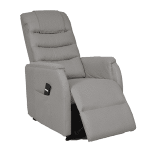 "Fauteuil de repos Frontera Relax en gris clair, référence produit 2310. Fauteuil confortable avec structure en pin et contreplaqué pin. Assise garnie de flocons de mousse polyuréthane et dossier garni de fibres polyester Dacron. Revêtu de 100% polyuréthane, avec des bandes en microfibre 100% polyester. Doté d'un mécanisme relax manuel."